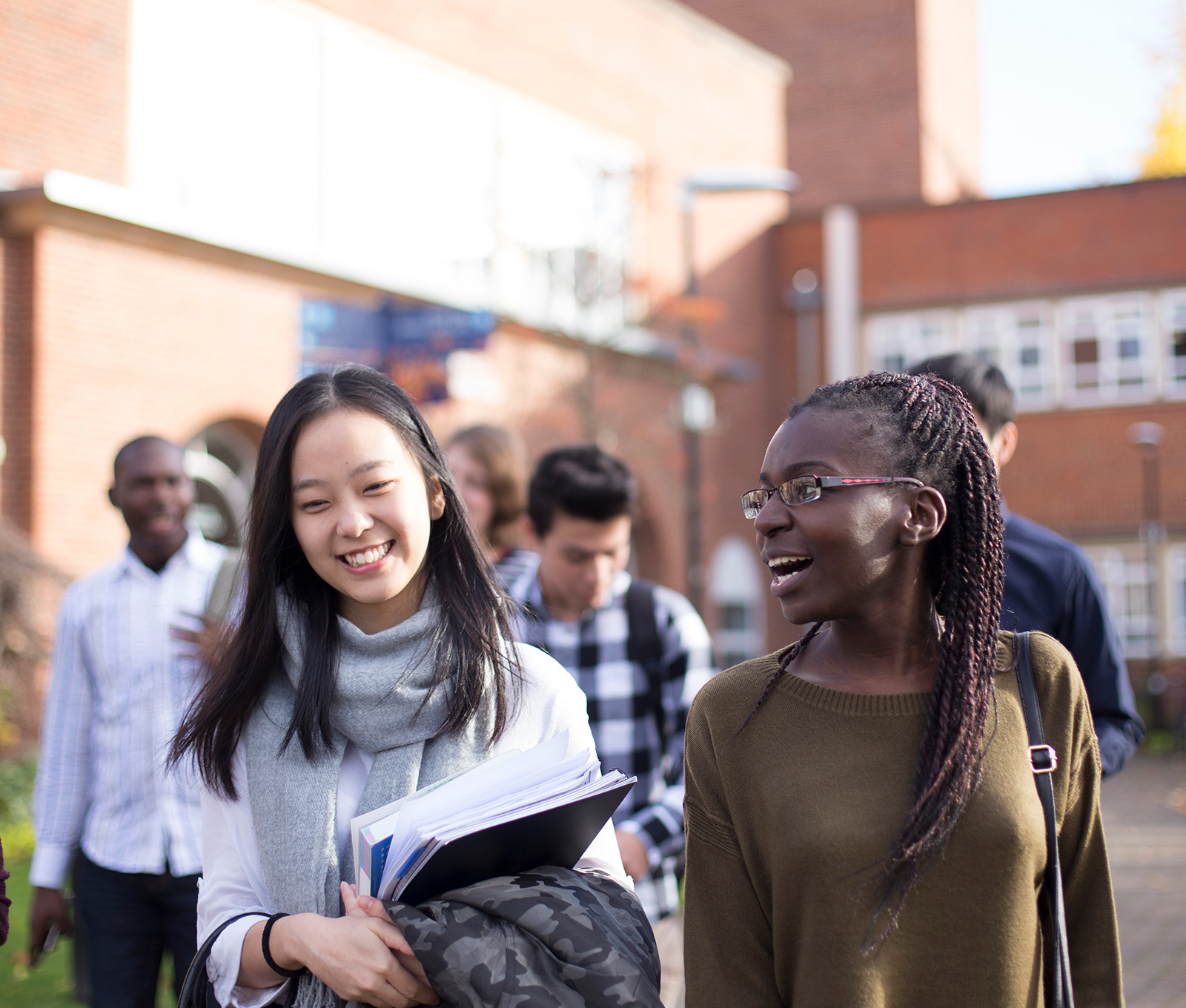 Two students are talking animatedly